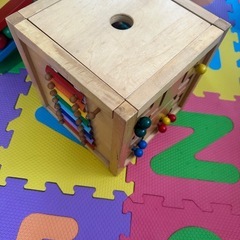 子供用玩具　知育おもちゃ　木製　おもちゃ収納　4点まとめての画像