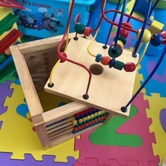 子供用玩具　知育おもちゃ　木製　おもちゃ収納　4点まとめての画像