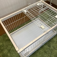 【リユース☆エコちょっぷ】アイリスオーヤマ　屋根付き　
ウッディケージの画像