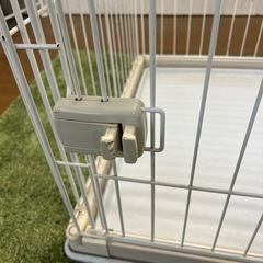 【リユース☆エコちょっぷ】アイリスオーヤマ　屋根付き　
ウッディケージの画像