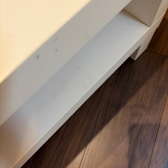 ホワイト　サイドテーブルの画像