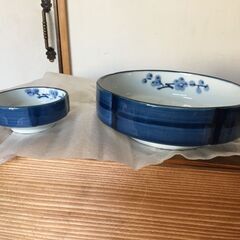 お値下げ【昭和レトロ】未使用品 5客 有田焼 刺身鉢揃 親峯 小鉢 皿 陶磁器 陶芸 工芸品 和食器 ヴィンテージ 共箱 木箱の画像