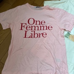 DHOLIC  FREES MART  Tシャツの画像