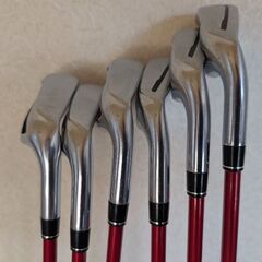 【ゴルフ】テーラーメイド　アイアンセットの画像