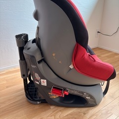 チャイルドシート エールべべ・クルット
の画像