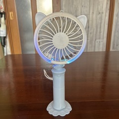 ハンディファンと扇風機２つで500円！の画像