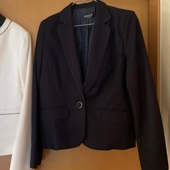 フォーマルスーツ11号の画像