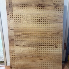 有孔ボード　木板　DIY 　穴あきボード　壁面収納　3枚の画像