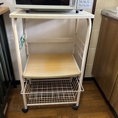 キッチン家電棚の画像