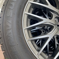 スタッドレスタイヤ4本ICE NAVI SUV  225/65R17 の画像