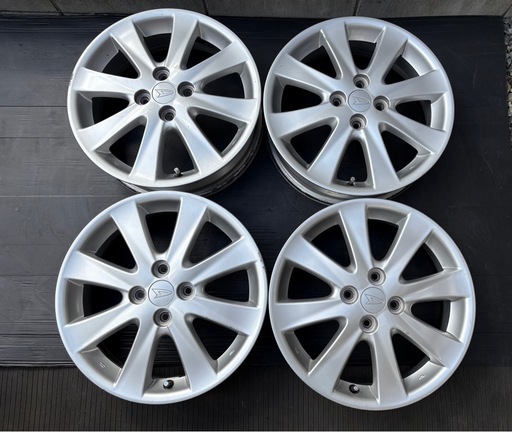 ダイハツ純正16インチアルミホイール　４本　⭐️