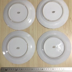 ケーキ皿の画像