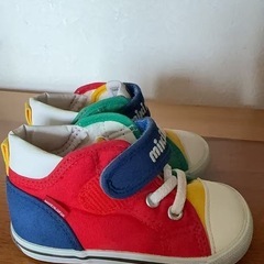 mikihouseスニーカーの画像