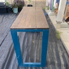 【カフェ風】ツーバイフォー材の手作り木製デスク　ナチュラル塗装で雰囲気◎の画像