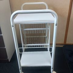 スチールワゴン　キャスター付きの画像