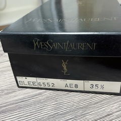 Yves Saint Laurentイヴ・サンローラン パンプス の画像