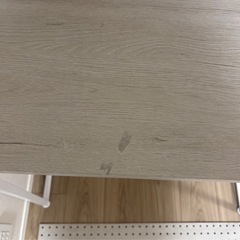 ニトリ　パンチングボード　　机　デスク　折りたたみたたみの画像