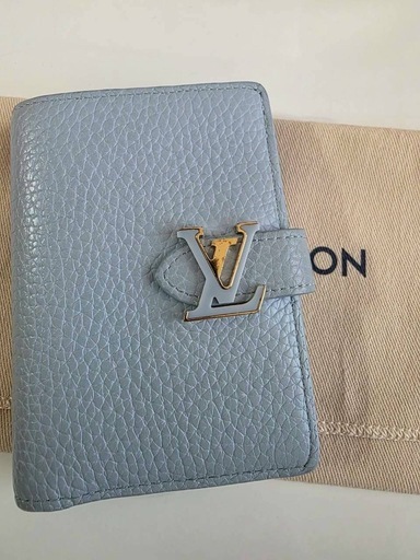 LOUIS VUITTON ライトブルー 二つ折り財布正規品保証2674 LOUIS VUITTON ライトブルー 二つ折り財布正規品保証2674