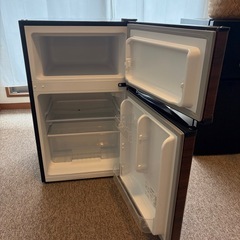 コンパクト冷蔵庫の画像