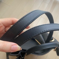 【美品・2way】黒色合皮バッグの画像
