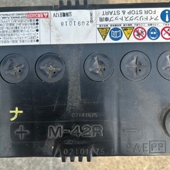 　M-42カーバッテリー　自動車用バッテリーの画像