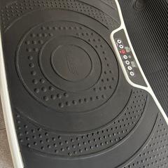 RIORES リオレス　ボディーシェイカーフィット　フィットネス&ダイエット振動マシーンの画像