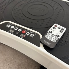 RIORES リオレス　ボディーシェイカーフィット　フィットネス&ダイエット振動マシーンの画像