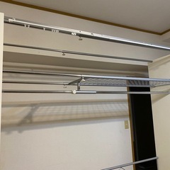 組み立て式ハンガーラック　伸縮可能の画像