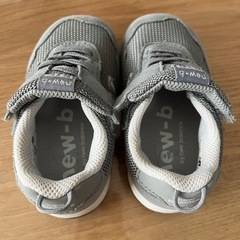 ニューバランス12.5センチの画像