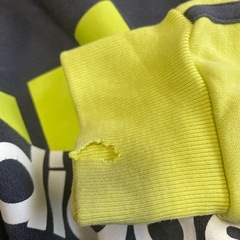 キッズ用トレーナーセットです。 サイズ：120・130・140 ブランド：adidas、PUMA の画像