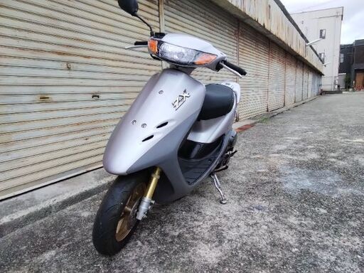 ルビー出品 規制前中期ライブディオZX (バイク村の村長) 白鷺のホンダの中古