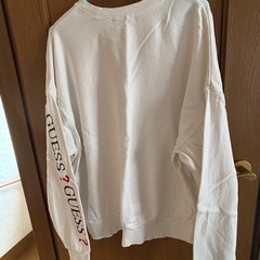 GUESSスウェット　Sサイズの画像