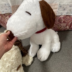 スヌーピー大ぬいぐるみ1個300円の画像