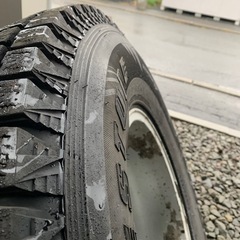 取り置き中　
ランクル　　BSスタッドレス の画像