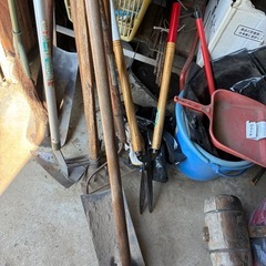 農家の納屋内全て無料②の画像