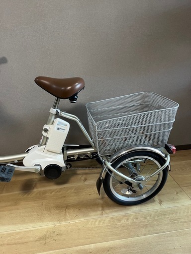 美品✨ パナソニック電動三輪自転車　バッテリー16.0Ah