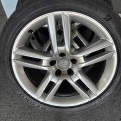 Audi純正ホイール タイヤ付きの画像
