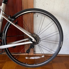 メリダMERIDA RIDE 80 ロードバイク ホワイトの画像