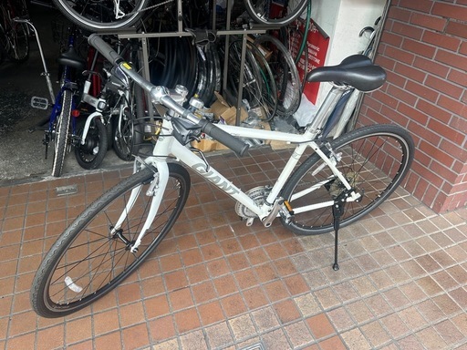 ★美品★GIANT　ESCAPE　R3　軽量アルミフレーム3×8speed　ホワイト