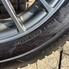 スタッドレスタイヤ　2021年　205/65R16 ヤリスクロスの画像