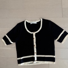 SHEIN トップスの画像