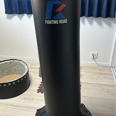 【FIGHTING ROAD】スタンド型サンドバッグ 自立式 美品の画像
