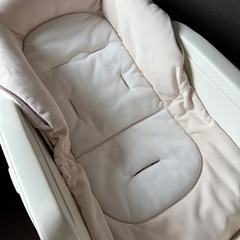 コンビ ハイローチェア ネムリラ 手動タイプの画像