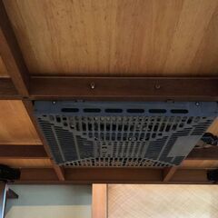 三菱電機 家具調コタツ 天然木ウレタン樹脂塗装 正方形 550Wの画像