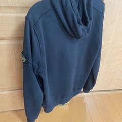 ストーンアイランド　サイズＭの画像