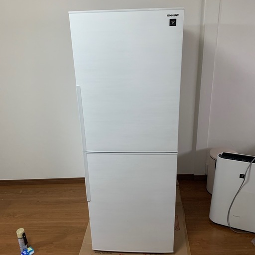 【2024年製】シャープ 冷蔵庫 幅56.0cm 280L 右開き SJ-PD28K ホワイト 大容量冷凍室