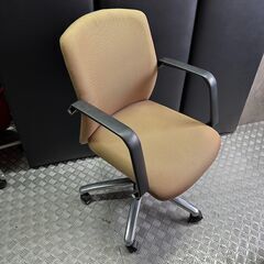 店頭引き渡し 中古 JOIFA オフィスチェア キャスター付き オレンジ ブラウン チェア Ａの画像