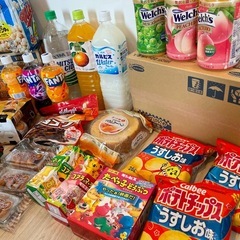 食品詰め合わせセット❣️ お菓子 ジュースなど詰め合わせの画像