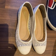 レース靴ほか3点セットの画像