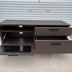 ニトリ　テレビ台　ダークブラウン テレビボード　キャスター付き　ローボードの画像